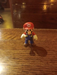 World of Nintendo 2.5" Collectible Figure - MARIO (29609) Jakks - Picture 1 of 8