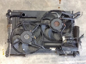2001-2002-2003 JAGUAR X-TYPE RADIATOR COOLING FAN condenser local pick up only - Picture 1 of 4
