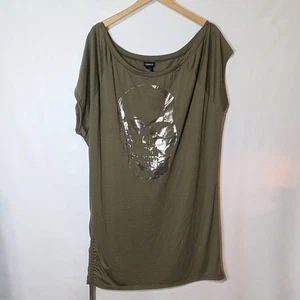 VTG Women's Torrid Skull Print Shirt Size 2 Goth Metal Heads - Picture 1 of 9