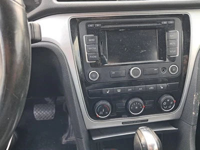 Control de temperatura de una sola zona climática compatible con 13-15 PASSAT 2666597 Foto 1 de 4