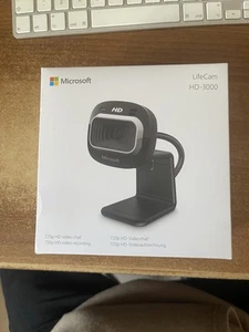 Microsoft LifeCam HD-3000 USB Webcam für Unternehmen, kompatibel mit PC, Mac, Xbox - Bild 1 von 4