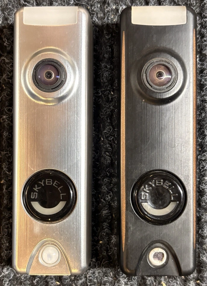 Lote de 2 cámaras timbre Skybell Trim Plus WiFi HD, TR04100SL. Bronce y plata Foto 1 de 2