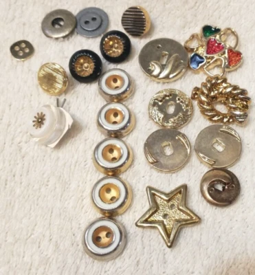 20+ Embellishment Extravaganza! Buttons for Sewing, Crafts, & DIY Projects  B21 - Image 1 of 4