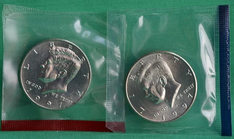 1997 P and D Kennedy Half Dollar Coin from US Mint Set 2 BU Cello Fifty Cent UNC Cover