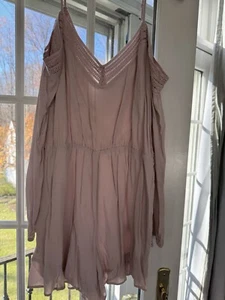 Bardot (Bloomingdale’s) Light Pink Romper Size 8  - Picture 1 of 3
