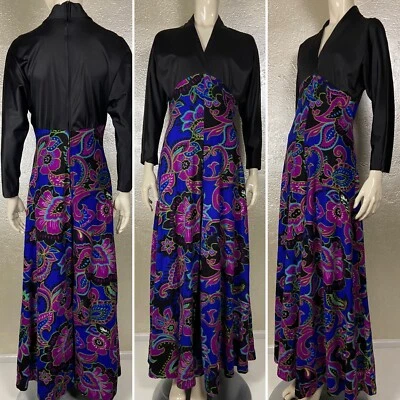 Macacão floral vintage anos 1970 feminino KAYSER psicodélico preto e roxo - Imagem 1 de 4