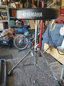 Vintage Yamaha Drum Throne - Picture 1 of 5