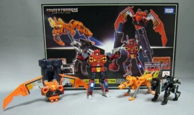 Transforms Masterpiece MP-15/16E SET Cassetbot VS Cassettron Takara Tomy NEW - Image 1 of 2