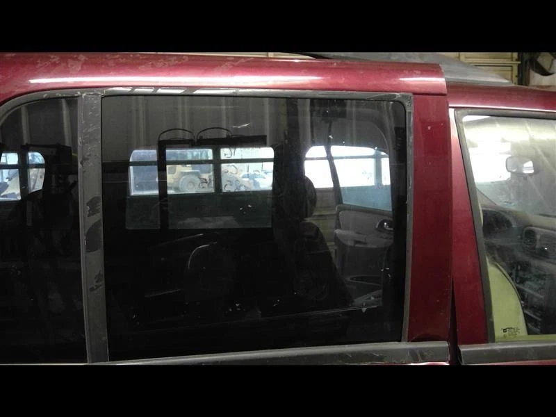 Vidrio de ventilación de puerta trasera para pasajero compatible con 02-06 TRAILBLAZER EXT 169013 Foto 1 de 1