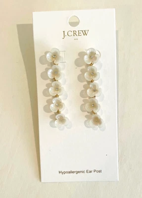 J Crew Factory Gold Tone white Flower Statement Earrings Clear Crystal Drop Foto 1 de 4