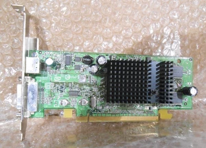 Dell ATI Radeon X300 SE 0J3887 Video Card 64MB PCIe DVI S-Video - Picture 1 of 5
