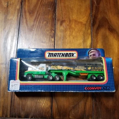 Camión cisterna Matchbox Convoy CY-35 Mack jugo naranja de colección en caja WRT Foto 1 de 4