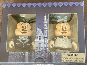 Disneyland 60 Diamond Celebration Mickey & Minnie Mouse 3" Vinylmation Boxed Set - Bild 1 von 3