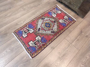 Small Red Rug, Turkish Rug, Turkish Vintage Rug, Wool Woven Rug - Picture 1 of 10