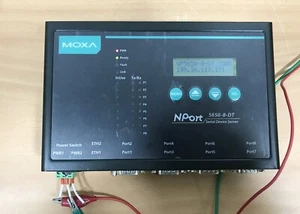 Servidor de dispositivos serie Moxa Nport 5650-8-DT - Imagen 1 de 4