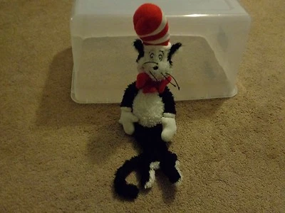 2009 DR SEUSS MANHATTAN TOYS CAT IN THE HAT PLUSH CHILDREN'S BOOK DOLL FIGURE - Image 1 of 4