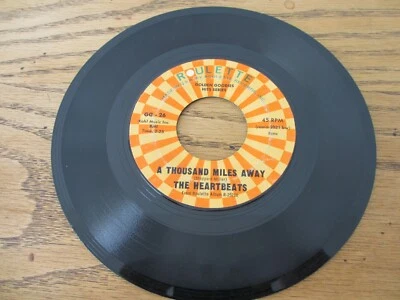 THE HEARTBEATS - A THOUSAND MILES AWAY ROULETTE 45  - Image 1 of 2