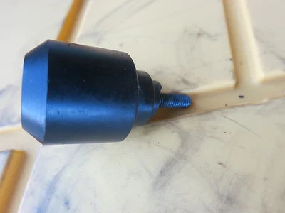 2001 HONDA CBR600F4I КОНЦЕВАЯ КРЫШКА РУЛЯ - Изображение 1 из 4