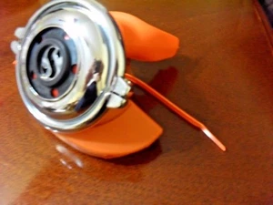 SCUBAPRO 108 - H. P. Orange Primary or Octopus NEW... DISPLAY MODEL. ONLY - Picture 1 of 8