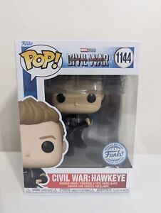 Funko Pop Marvel Captain America Civil War Hawkeye + Free Protector
