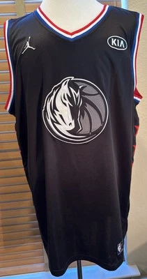 Camiseta Nike Dallas Mavericks Dirk Nowitzki 2019 All Star negra adulto talla XXXL Foto 1 de 4