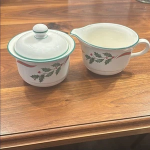 Lenox Chinastone Country Holly Christmas Sugar and Cream Dish Set Made in USA - Picture 1 of 9