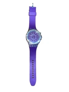 Geneva Women's Quartz Watch Light Purple Silicone Band Crystal Bezel New Battery - Picture 1 of 5
