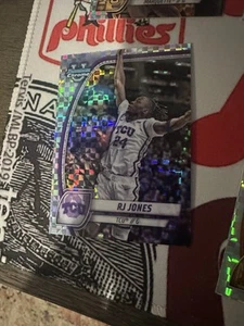 2024-25 Bowman Chrome U #84 RJ Jones X-Fractor - Picture 1 of 2
