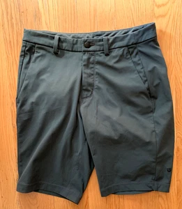 Pantalones Cortos Lululemon Commission 32 Calce Clásico Hombres Gris Oscuro Elastizados 8.5" Entrepierna Usados en Excelente Condición - Imagen 1 de 9