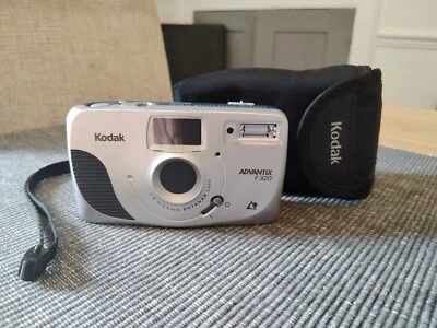 Cámara fotográfica compacta Kodak Advantix F320 APS buen estado probada funcionando Foto 1 de 4