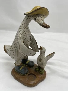 Duck w/Baby with Space for Rain Gauge Resin Wood Look - Picture 1 of 7