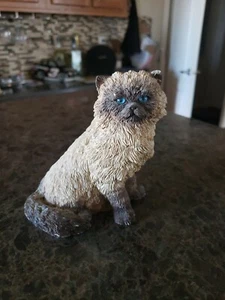 Cat figurines - Picture 1 of 4