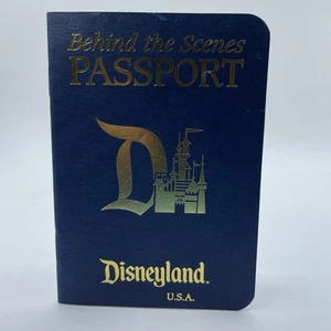 Guía de libro de pasaportes de Disneyland - Imagen 1 de 1