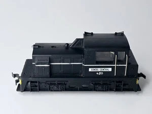 Ho Scale - Illinois Central Switcher Lok #420 - läuft aber laut - ohne Karton - Bild 1 von 8