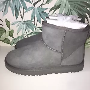 UGG CLASSIC MINI GREY BOOTS UK SIZE 10.5 **BNIB RRP £155** - Picture 1 of 11