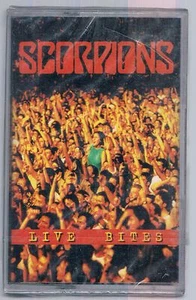 SCORPIONS LIVE BITES MC K7 MUSICASSETTA SIGILLATA!!! - Foto 1 di 1