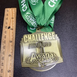 Awana T&T Challenge Award Medaillon, wie neu Medaille und Schlüsselband - Bild 1 von 3