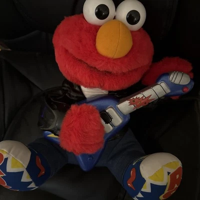 Peluche musical TYCO Rock N Roll ELMO 1998 de colección reproduce música canta Foto 1 de 4