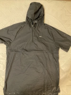 Chaqueta cortavientos con capucha grande Nike FC Futebol SS 928879-010 negra 0641 Foto 1 de 4