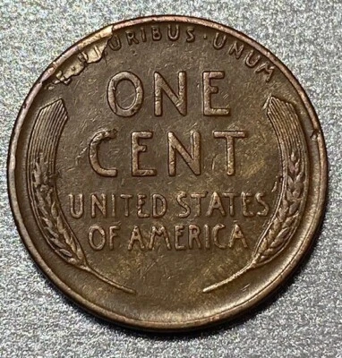 1938 Lincoln wheat cent error. rev major lamination with improper alloy mix. 423 - Image 1 of 4