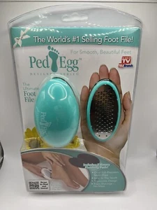 Ped Egg Pro Pedicure Ultimate Foot File COME VISTO IN TV per piedi lisci con 2 pad - Foto 1 di 12