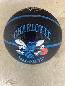 Lamelo Ball firmado autógrafo Charlotte Hornets logotipo baloncesto Beckett - Imagen 1 de 4