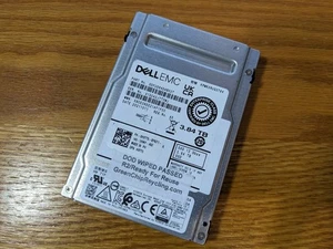 Dell 3.84TB Toshiba Kioxia KPM6XRUG3T84 2.5" SAS SSD 12Gb/s 0H9TT5 98-99% Health - Afbeelding 1 van 5
