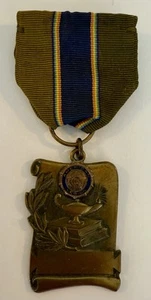 AMERICAL LEGION US MEDAILLE Lampe Bücher Schriftrolle 1" Zoll breit funktionierende Schließe - Bild 1 von 5