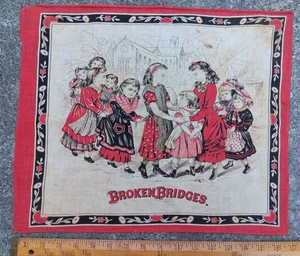 Pañuelo textil antiguo para niños BROKEN BRIDGES, RARO gráfico para niñas de 1870 - Imagen 1 de 8