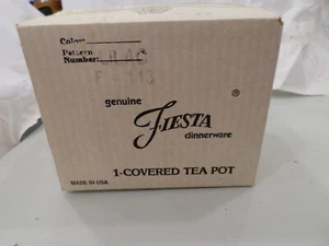 FIESTA LILAC LARGE TEA POT w/Factory Box "New 1995 Original Stock" Sealed Box - Picture 1 of 5