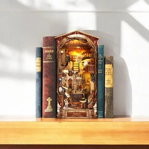 Book Nook Harry Potter Themed Magic Library Owl - Picture 1 of 3