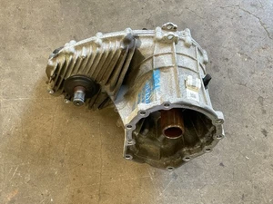 2016 2017 2018 Porsche Cayenne E-Hybrid Transfer Case AWD 3.0L 1582 OEM - Picture 1 of 15