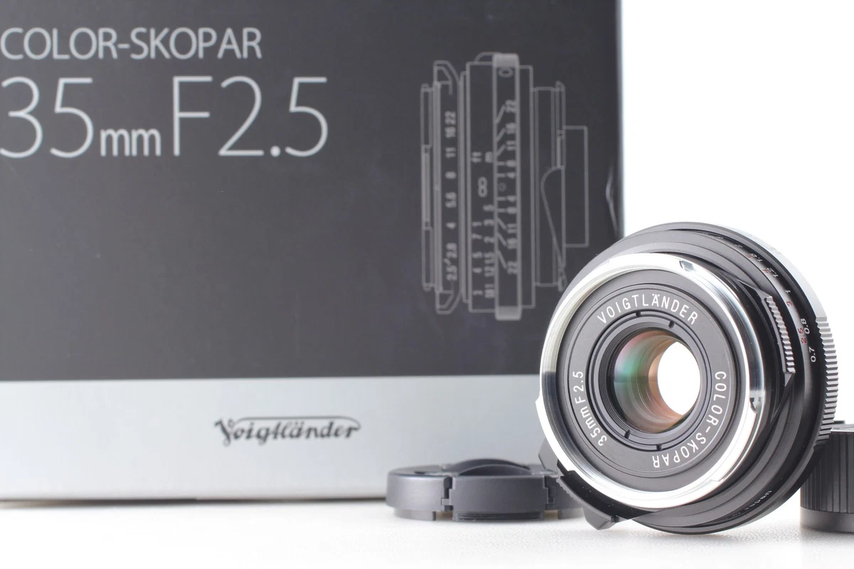 Voigtländer Camera Lenses 35mm Focal f/2.5 Maximum Aperture for