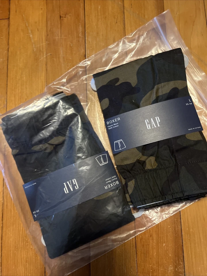 GAP Boxer Shorts 2 Pair Men's Size LARGE Camouflage & Blue FLORAL Boxers